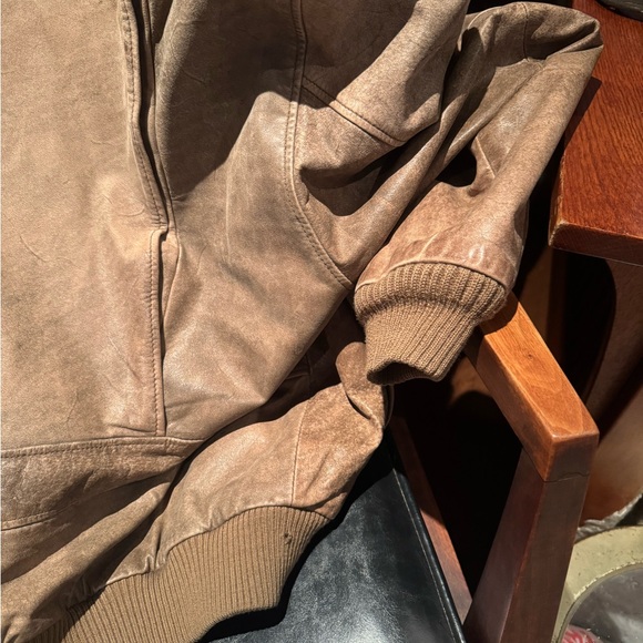 Vintage Brown Leather Jacket - Picture 12 of 13